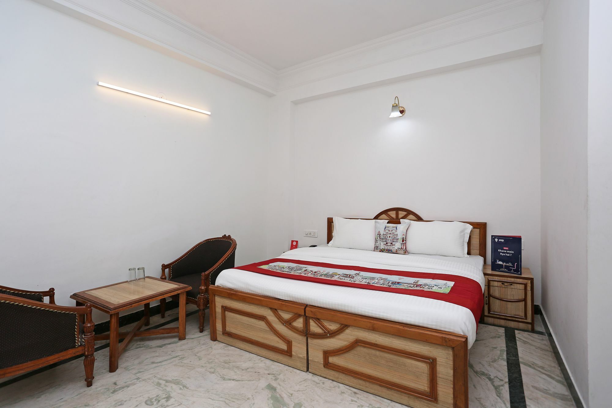 Oyo 10072 Hotel Amrit Regency Dehradun Exterior foto